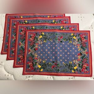 William Sonoma French placemats Floral Patterned cottage EX guc or NWOT